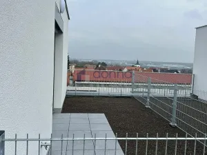 Pronájem bytu 2+kk, Praha, Hofbauerova, 45 m2