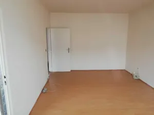 Prodej bytu 3+1, Chomutov, Komenského, 77 m2