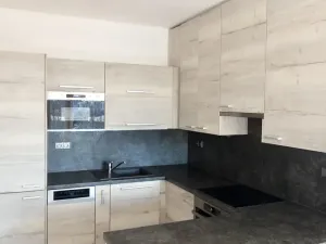 Pronájem bytu 2+kk, Pardubice, 56 m2