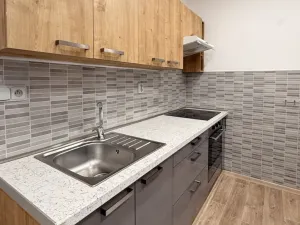 Pronájem bytu 2+1, Frýdek-Místek - Frýdek, Jeronýmova, 56 m2