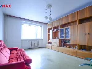 Prodej bytu 3+1, Pardubice - Ohrazenice, Marie Majerové, 74 m2