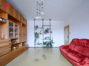 Prodej bytu 3+1, Pardubice - Ohrazenice, Marie Majerové, 74 m2