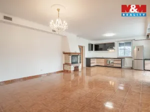 Prodej rodinného domu, Nenačovice, 240 m2