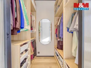 Prodej bytu 3+1, Plzeň - Skvrňany, Vojanova, 72 m2