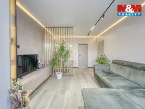 Prodej bytu 3+1, Plzeň - Skvrňany, Vojanova, 72 m2