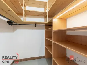 Prodej bytu 2+1, Hodonín, 61 m2