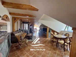 Pronájem atypického bytu, Hlučín, Kolejní, 95 m2