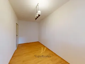 Pronájem bytu 2+1, Olomouc, Rožňavská, 44 m2