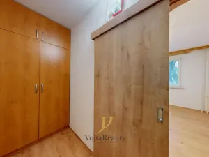 Pronájem bytu 2+1, Olomouc, Rožňavská, 44 m2