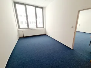 Pronájem kanceláře, Praha - Libeň, Kundratka, 43 m2