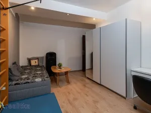 Prodej bytu 3+kk, Karviná, Mendelova, 77 m2