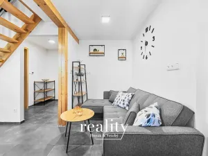 Prodej ubytování, Perná, 205 m2