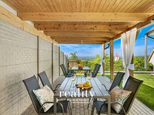 Prodej apartmánu, Perná, 205 m2