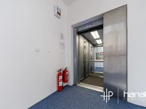 Pronájem kanceláře, Olomouc, Karolíny Světlé, 100 m2