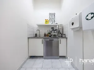 Pronájem kanceláře, Olomouc, Karolíny Světlé, 200 m2