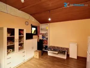 Prodej pozemku, Staříč, 409 m2