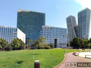 Pronájem kanceláře, Praha - Nusle, Pujmanové, 110 m2