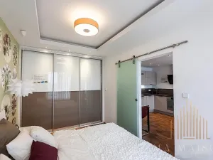 Pronájem bytu 2+kk, Praha - Dolní Měcholupy, Honzíkova, 51 m2