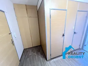 Pronájem bytu 1+1, Ústí nad Labem, Šrámkova, 34 m2