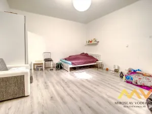 Pronájem bytu 2+1, Hradec Králové, Střelecká, 62 m2