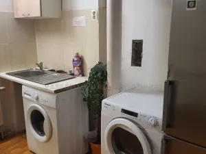 Pronájem atypického bytu, Praha - Košíře, Vrchlického, 20 m2