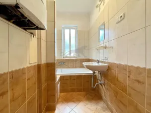 Pronájem atypického bytu, Praha - Strašnice, Pod strání, 9 m2