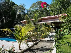 Prodej rodinného domu, Puerto Carrillo, Kostarika, 210 m2