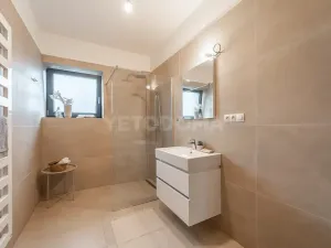 Prodej rodinného domu, Kornatice, 270 m2