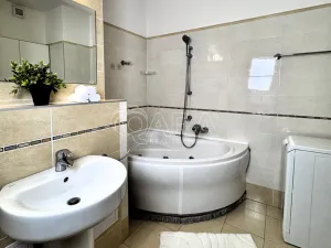 Pronájem bytu 2+kk, Praha - Stodůlky, Svitákova, 60 m2