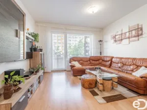 Pronájem bytu 3+kk, Praha, Hornoměcholupská, 65 m2