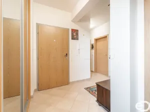 Pronájem bytu 3+kk, Praha, Hornoměcholupská, 65 m2
