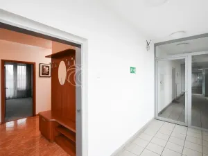 Pronájem bytu 3+kk, Praha - Uhříněves, Nové náměstí, 91 m2