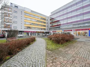 Pronájem bytu 3+kk, Praha - Uhříněves, Nové náměstí, 91 m2