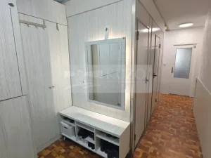 Prodej bytu 3+1, Praha, Livornská, 73 m2