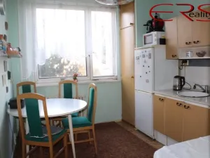 Prodej bytu 3+1, Praha - Hlubočepy, Lamačova, 62 m2