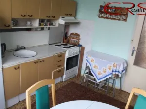 Prodej bytu 3+1, Praha - Hlubočepy, Lamačova, 62 m2