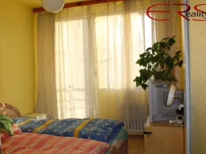 Prodej bytu 3+1, Praha - Hlubočepy, Lamačova, 62 m2