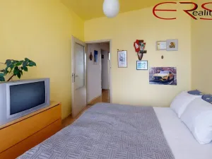 Prodej bytu 3+1, Praha - Hlubočepy, Lamačova, 62 m2