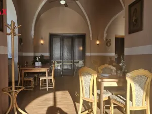 Prodej ubytování, Horažďovice, Mírové náměstí, 815 m2