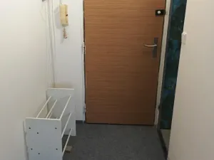 Pronájem bytu 1+kk, Klášterec nad Ohří, Budovatelská, 28 m2