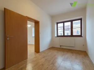 Pronájem bytu 2+kk, Hodonín, Národní třída, 51 m2