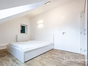 Pronájem bytu 2+kk, Praha - Čakovice, Cukrovarská, 50 m2