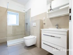Pronájem bytu 2+kk, Praha - Čakovice, Cukrovarská, 50 m2