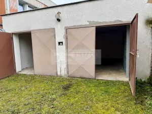 Pronájem skladu, Mladá Boleslav, 35 m2