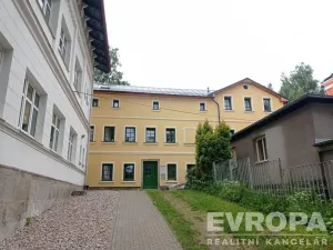 Pronájem bytu 2+1, Liberec - Liberec IV-Perštýn, U Jánského kamene, 46 m2