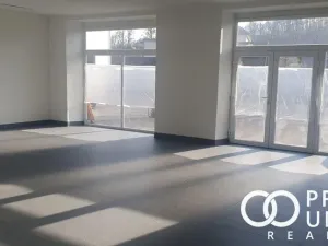 Pronájem obchodního prostoru, Rožnov pod Radhoštěm, Meziříčská, 150 m2
