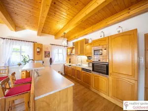 Prodej rodinného domu, Cvikov, 210 m2