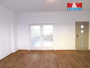 Pronájem bytu 3+1, Cheb, Valdštejnova, 86 m2