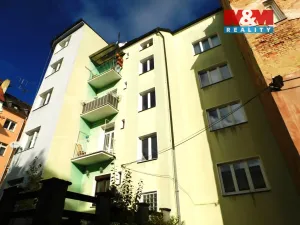 Pronájem bytu 3+1, Cheb, Valdštejnova, 86 m2