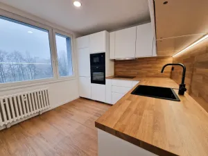 Pronájem bytu 3+1, Trutnov - Horní Staré Město, Pomněnková, 67 m2